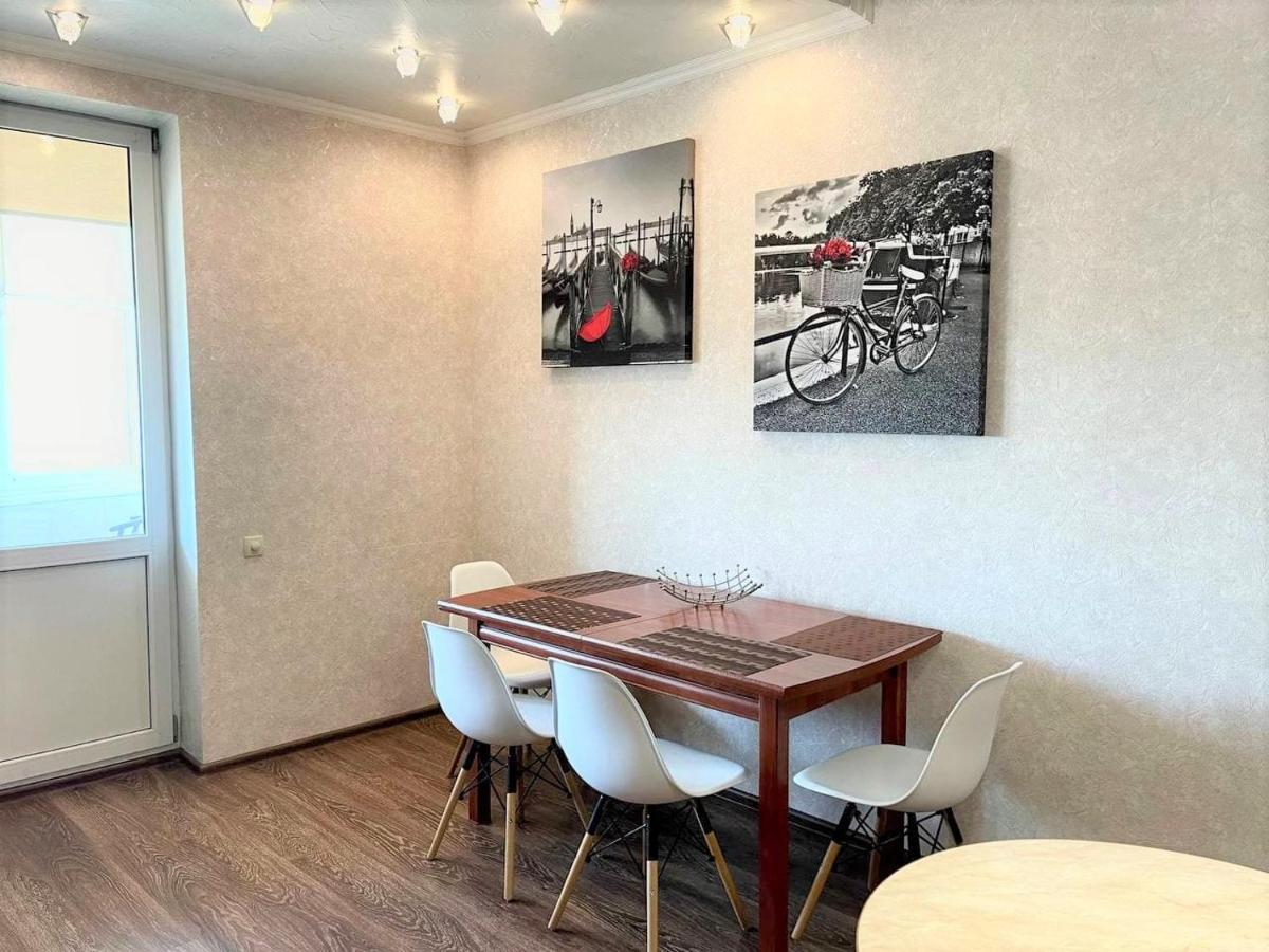 Luxcityapart On Olievskaya Kiev Ngoại thất bức ảnh