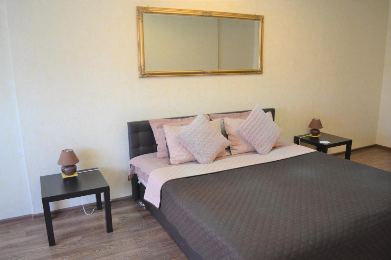 Luxcityapart On Olievskaya Kiev Ngoại thất bức ảnh